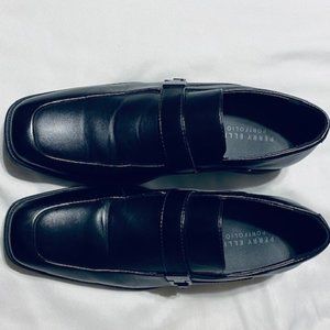 Perry Ellis - Portfolio Leather Dress Shoes - Size 9.  Excellent Condition